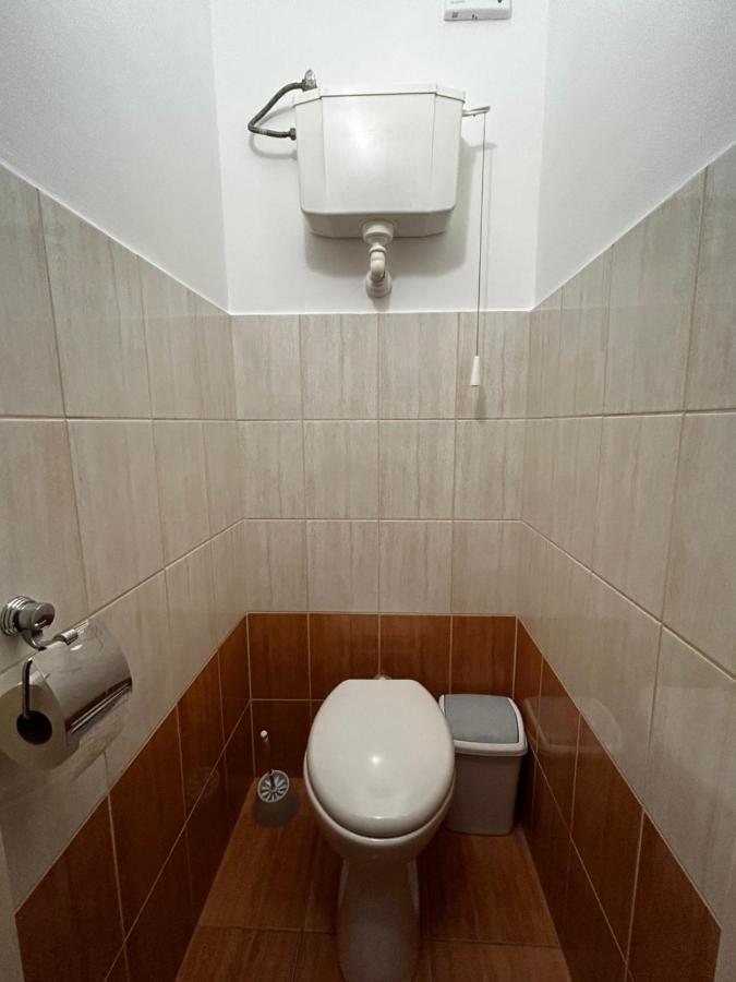 Backstage Apartment Győr Exterior foto